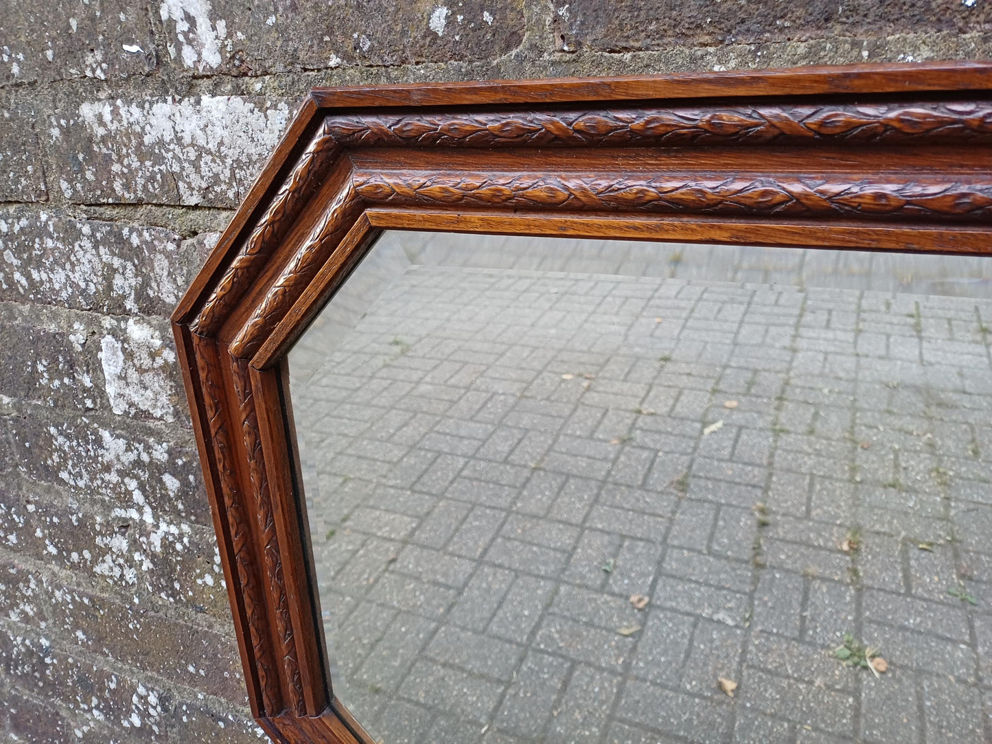 Antique Octagonal Wall Mirror with Oak Carved Wooden Frame and Bevelled Glass – Early 20th Century Vintage Decorative Home Accent