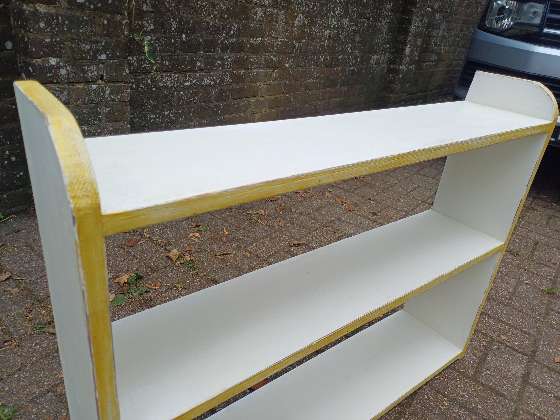 Hand Painted Vintage Wall or Freestanding Shelf Farrow & Ball Wimborne White Gold Trim Shabby Chic Bookshelf Open Storage Display
