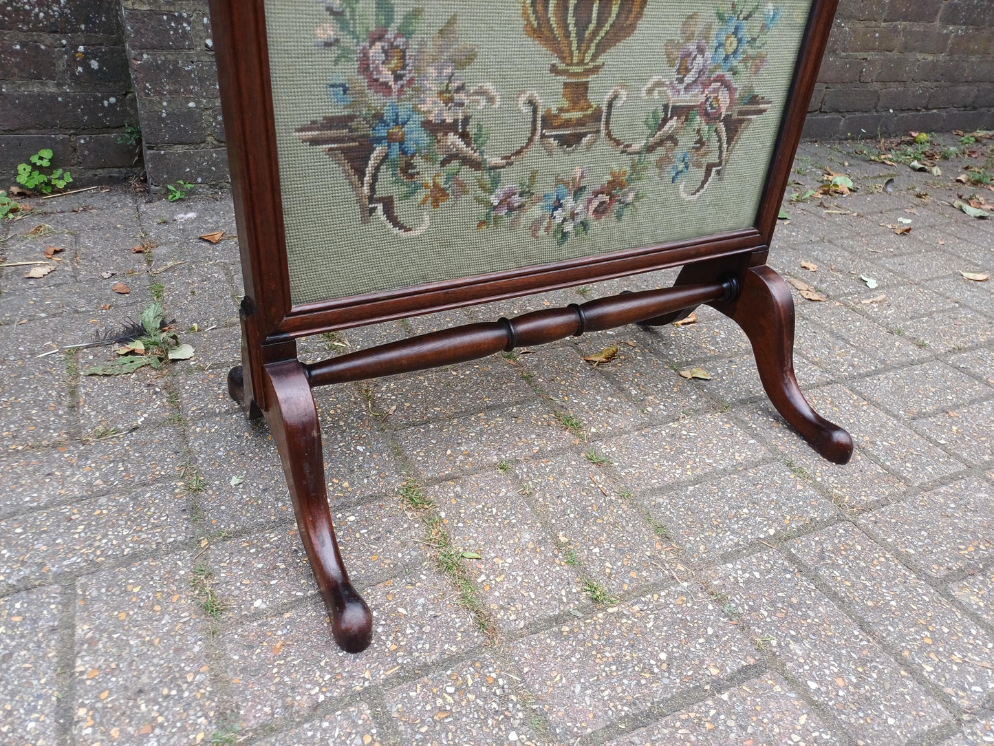 Massive Antique Victorian Mahogany Pole Fire Screen with Floral Needlepoint Panel – Still Life Embroidery Sturdy vgc FREE HAND Delivery