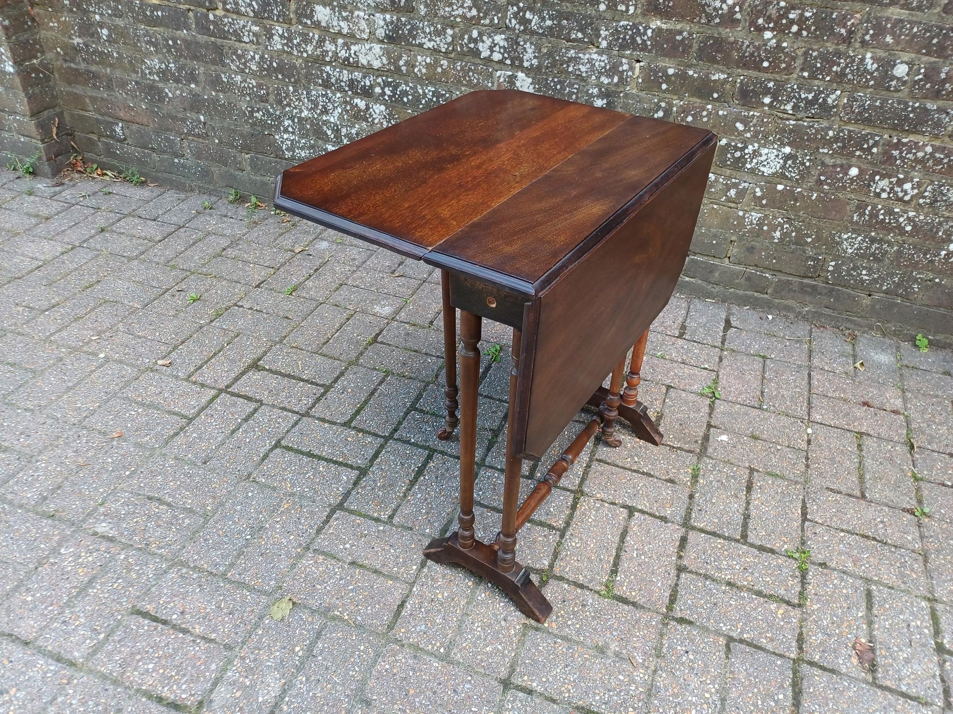 Antique Solid Mahogany Inlaid Sutherland Table 19thC Drop Leaf Folding Occasional Side Lamp Tea Table with Turned Legs & Porcelain Castors