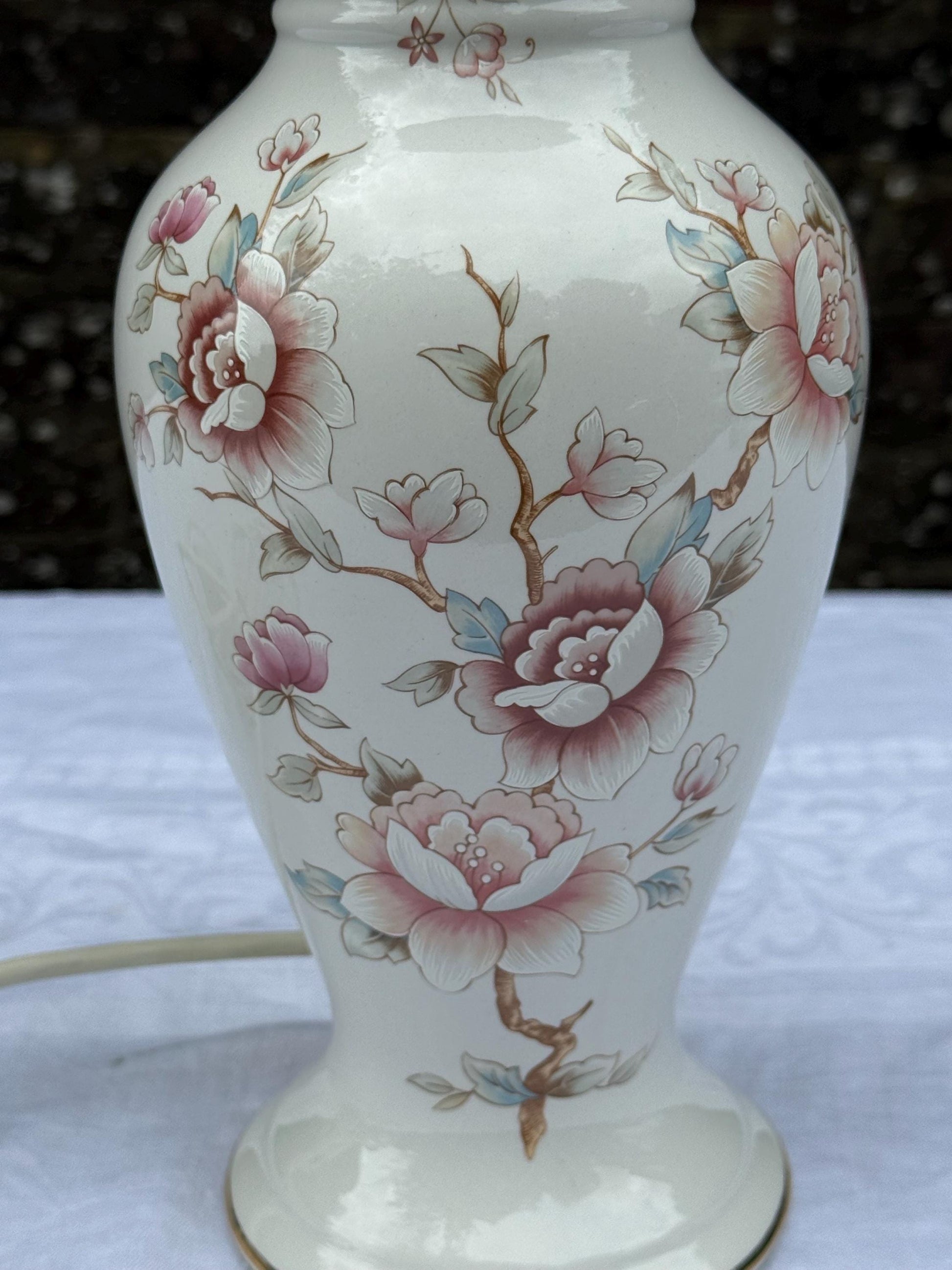 Vintage Marks & Spencer Floral Porcelain Lamp, Made in UK Ceramic Table Lamp with Rose and Floral painted decoration, 1980s, PAT tested