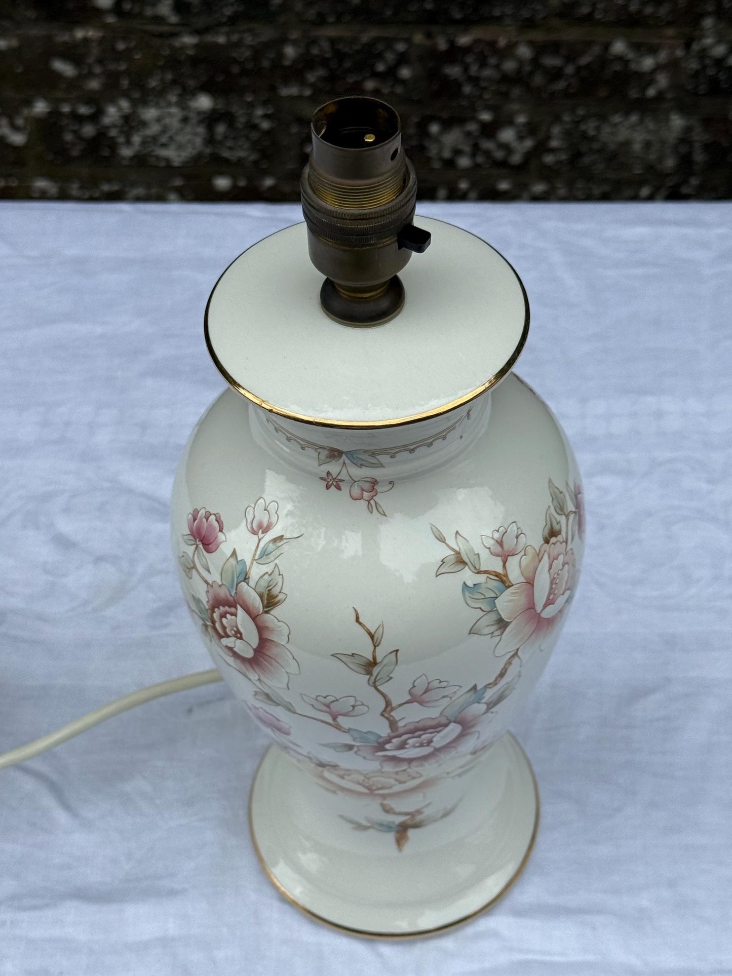 Vintage Marks & Spencer Floral Porcelain Lamp, Made in UK Ceramic Table Lamp with Rose and Floral painted decoration, 1980s, PAT tested