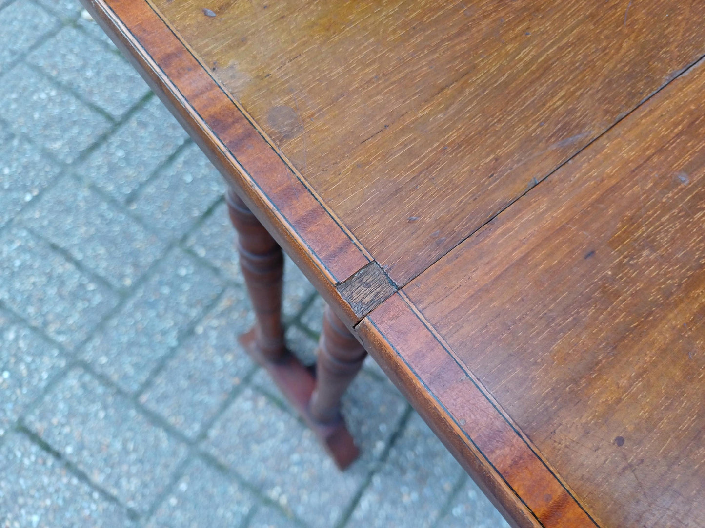 Antique Mahogany Inlaid Sutherland Table 19thC Drop Leaf Folding Occasional Side Table with Turned Legs Porcelain Castors