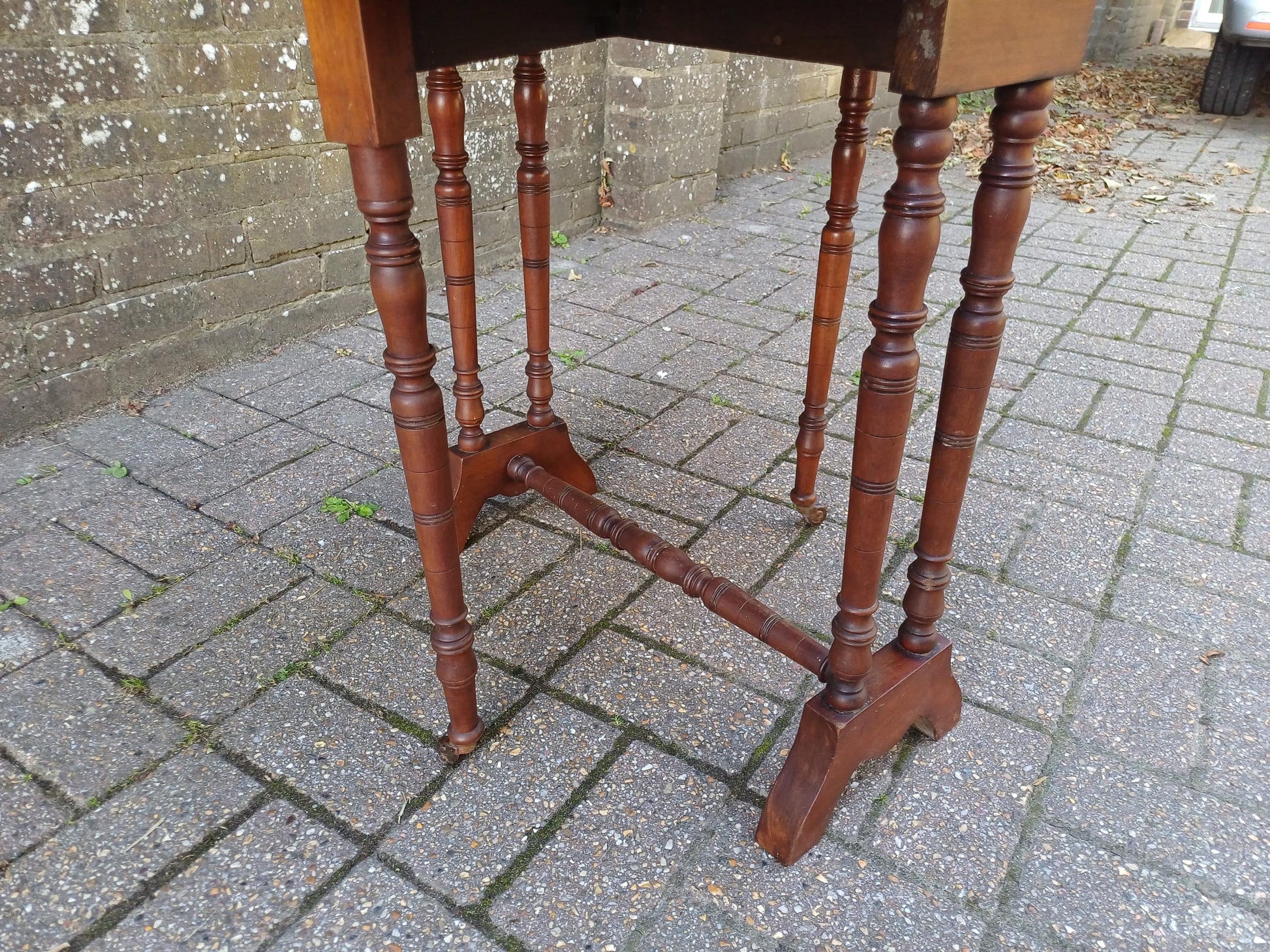 Antique Mahogany Inlaid Sutherland Table 19thC Drop Leaf Folding Occasional Side Table with Turned Legs Porcelain Castors