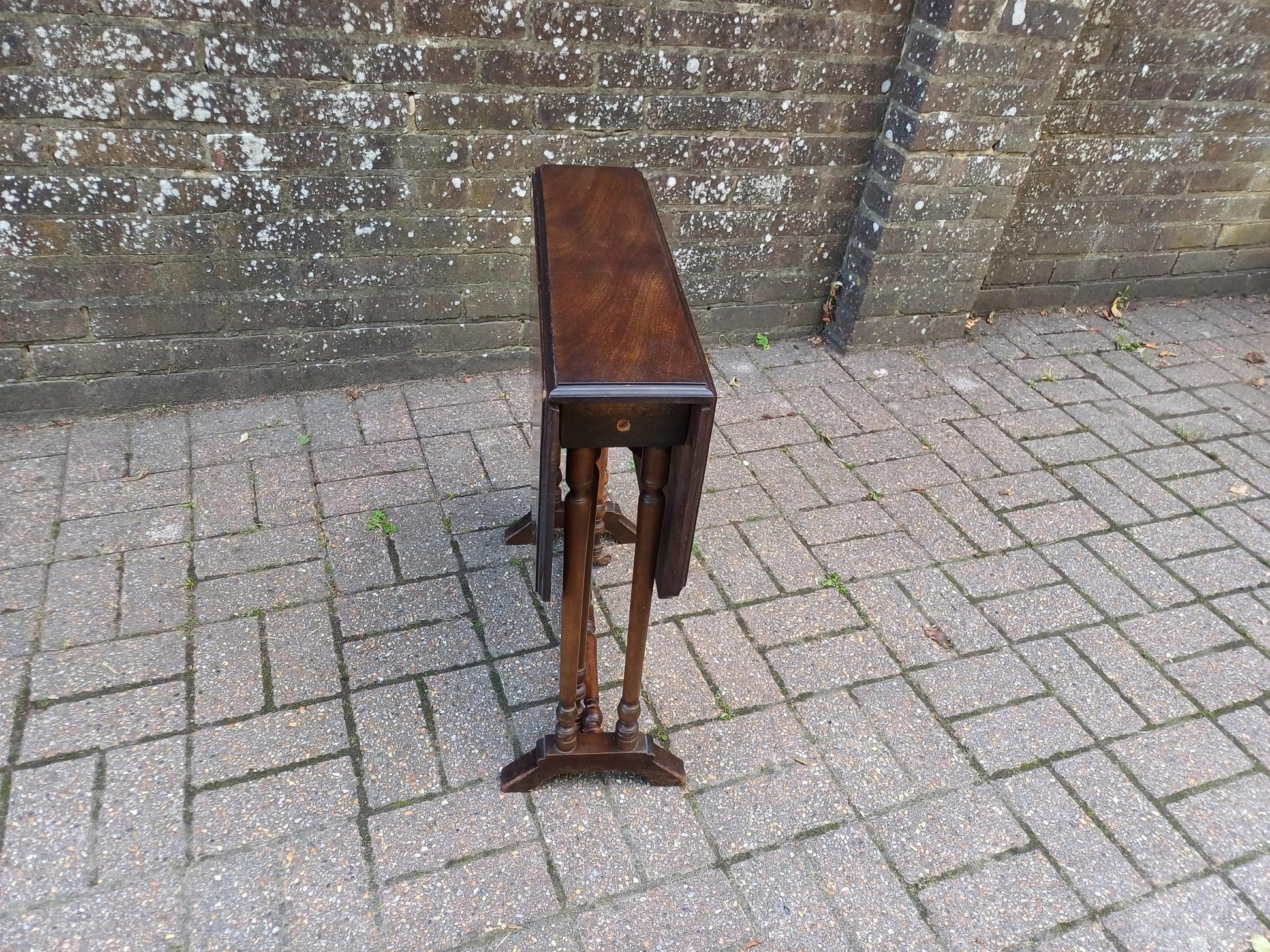 Antique Solid Mahogany Inlaid Sutherland Table 19thC Drop Leaf Folding Occasional Side Lamp Tea Table with Turned Legs & Porcelain Castors