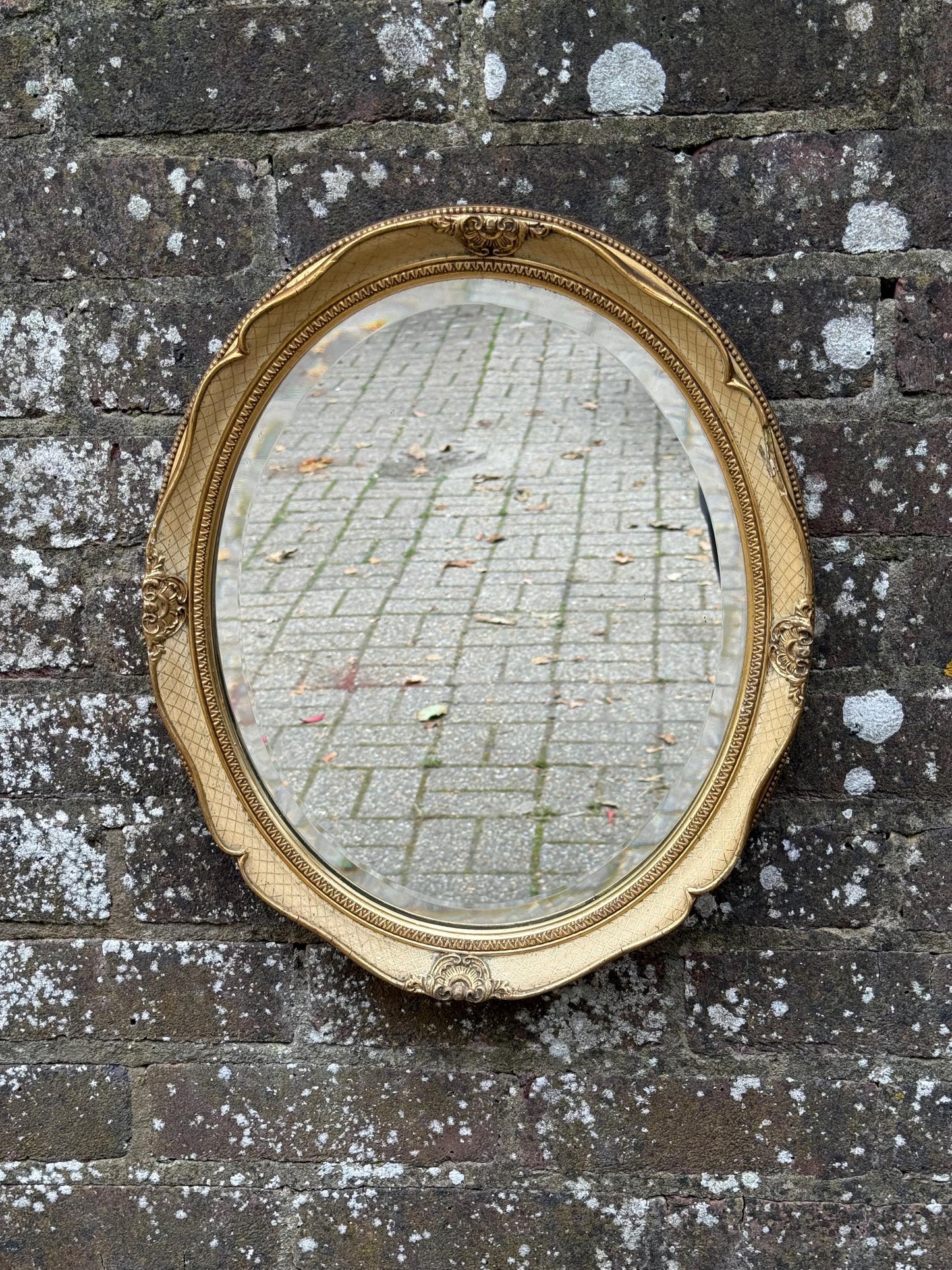 Gorgeous retro vintage mirror in cream and gold, Regency Style - small oval mirror