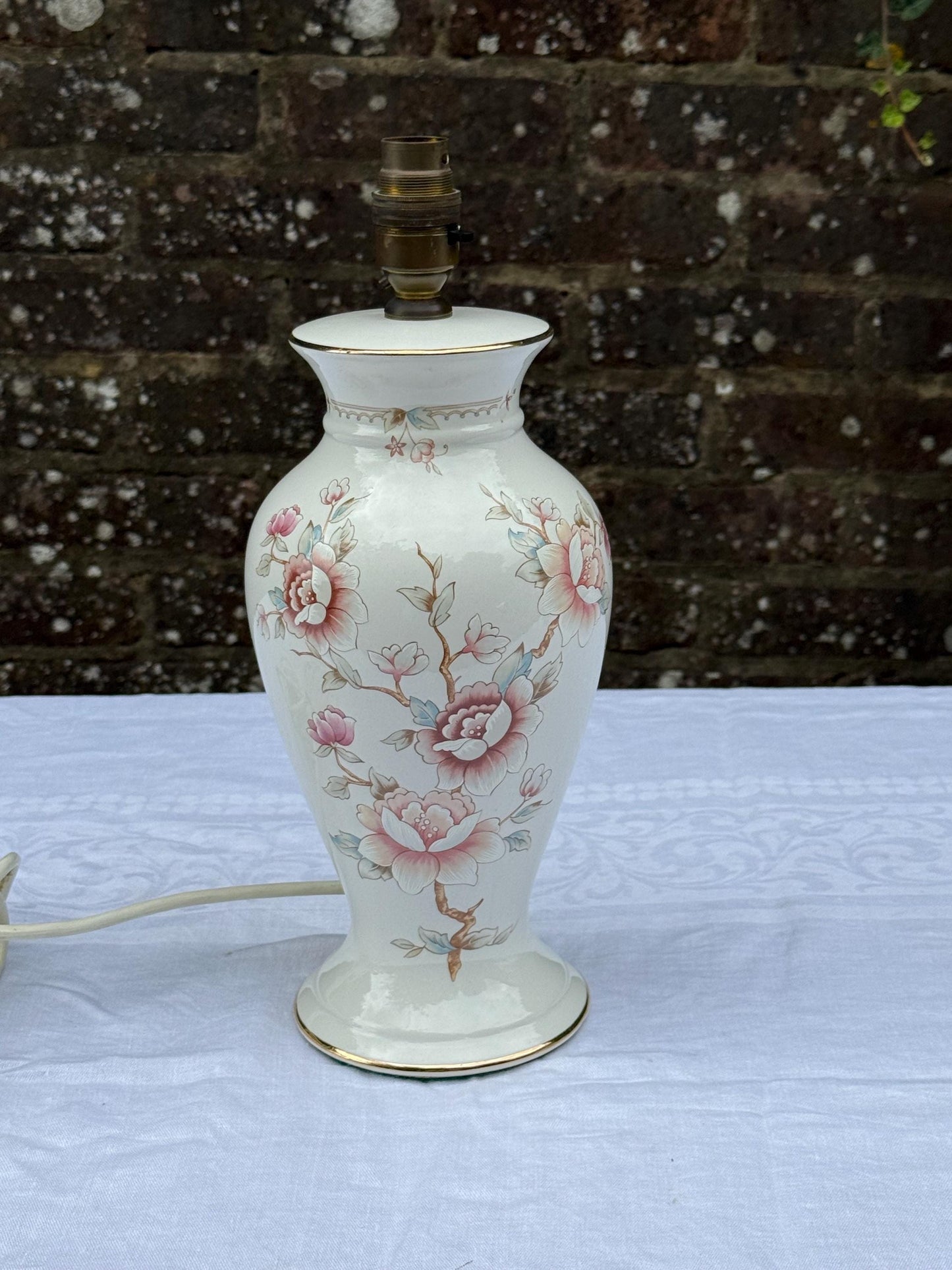 Vintage Marks & Spencer Floral Porcelain Lamp, Made in UK Ceramic Table Lamp with Rose and Floral painted decoration, 1980s, PAT tested