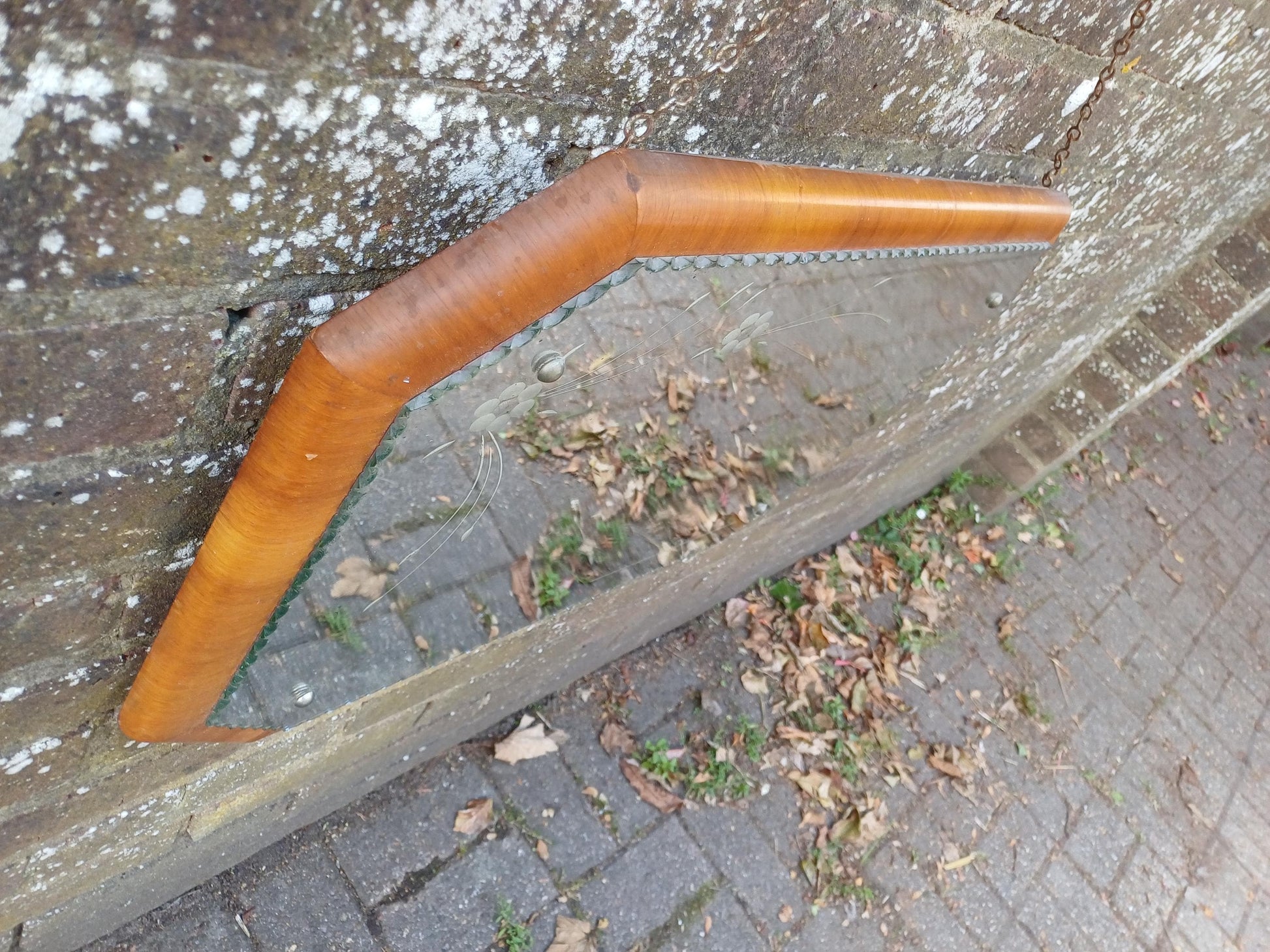 1930s Art Deco Etched Wall Mirror, Vintage Scalloped Bevelled Glass with Walnut Veneer Frame and Original Chain