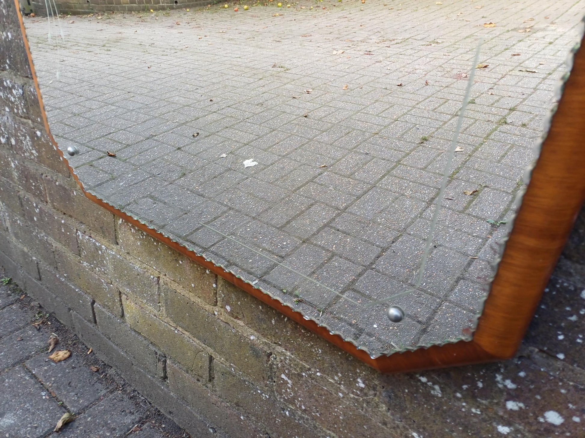 1930s Art Deco Etched Wall Mirror, Vintage Scalloped Bevelled Glass with Walnut Veneer Frame and Original Chain