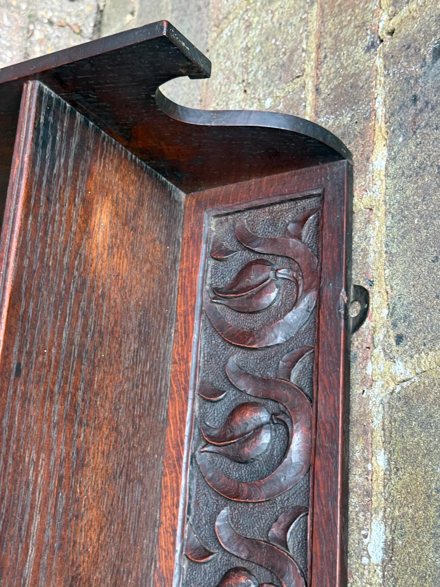 Antique Arts & Crafts Oak Wall Shelf with Hand-Carved Tulip Motif c.1910s English Country House Display Rack, antique wall shelf, oak shelf