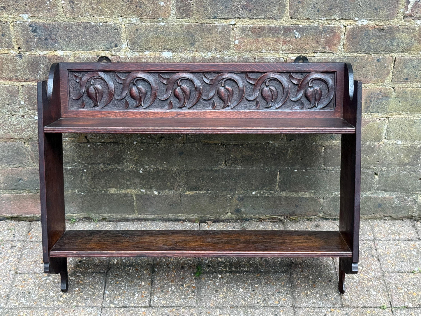 Antique Arts & Crafts Oak Wall Shelf with Hand-Carved Tulip Motif c.1910s English Country House Display Rack, antique wall shelf, oak shelf
