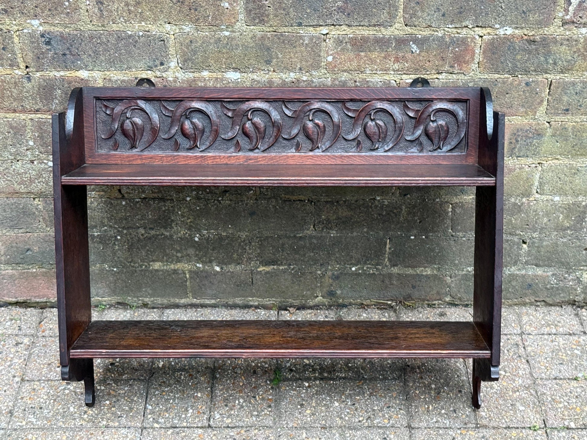 Antique Arts & Crafts Oak Wall Shelf with Hand-Carved Tulip Motif c.1910s English Country House Display Rack, antique wall shelf, oak shelf