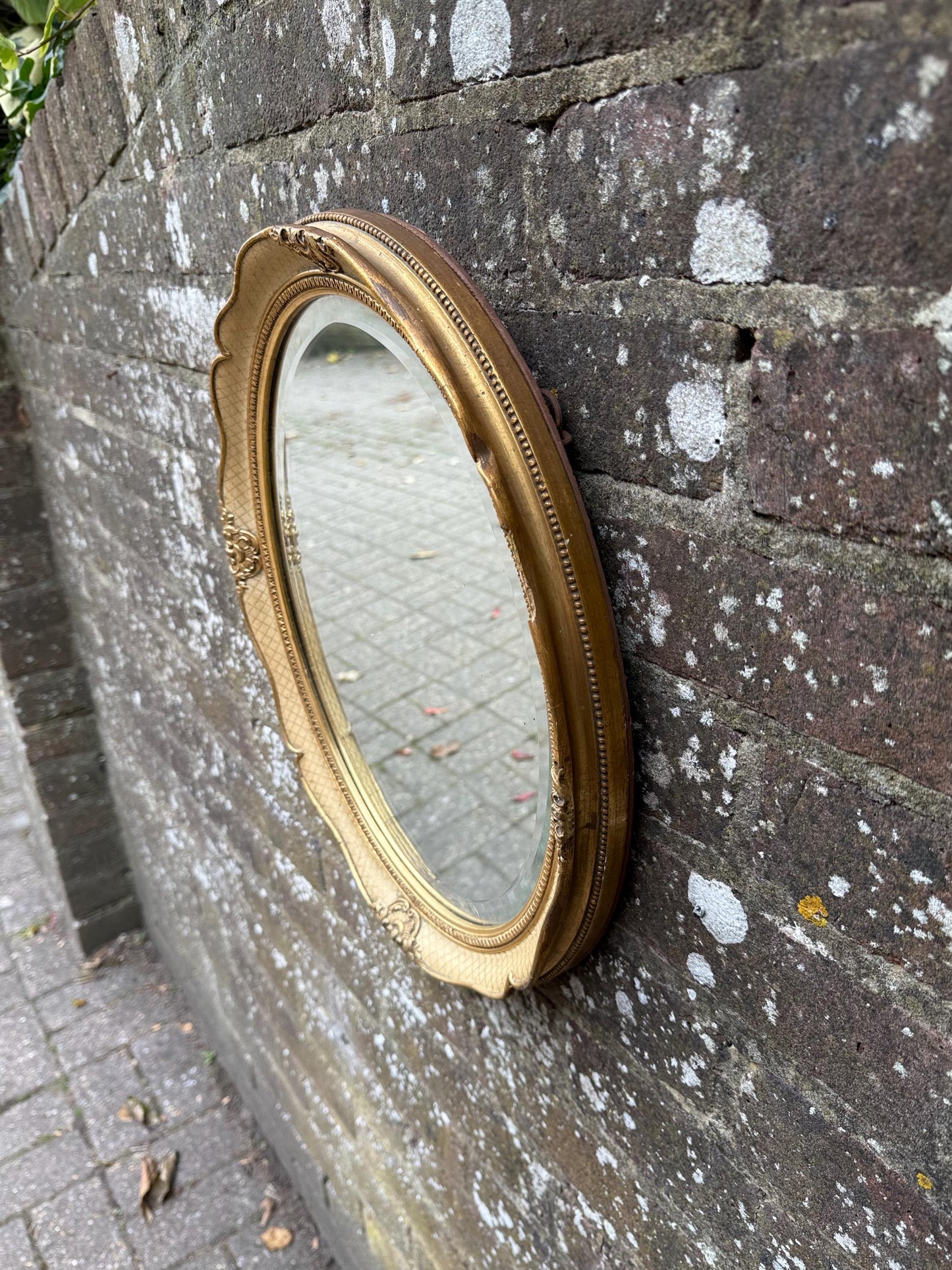 Gorgeous retro vintage mirror in cream and gold, Regency Style - small oval mirror