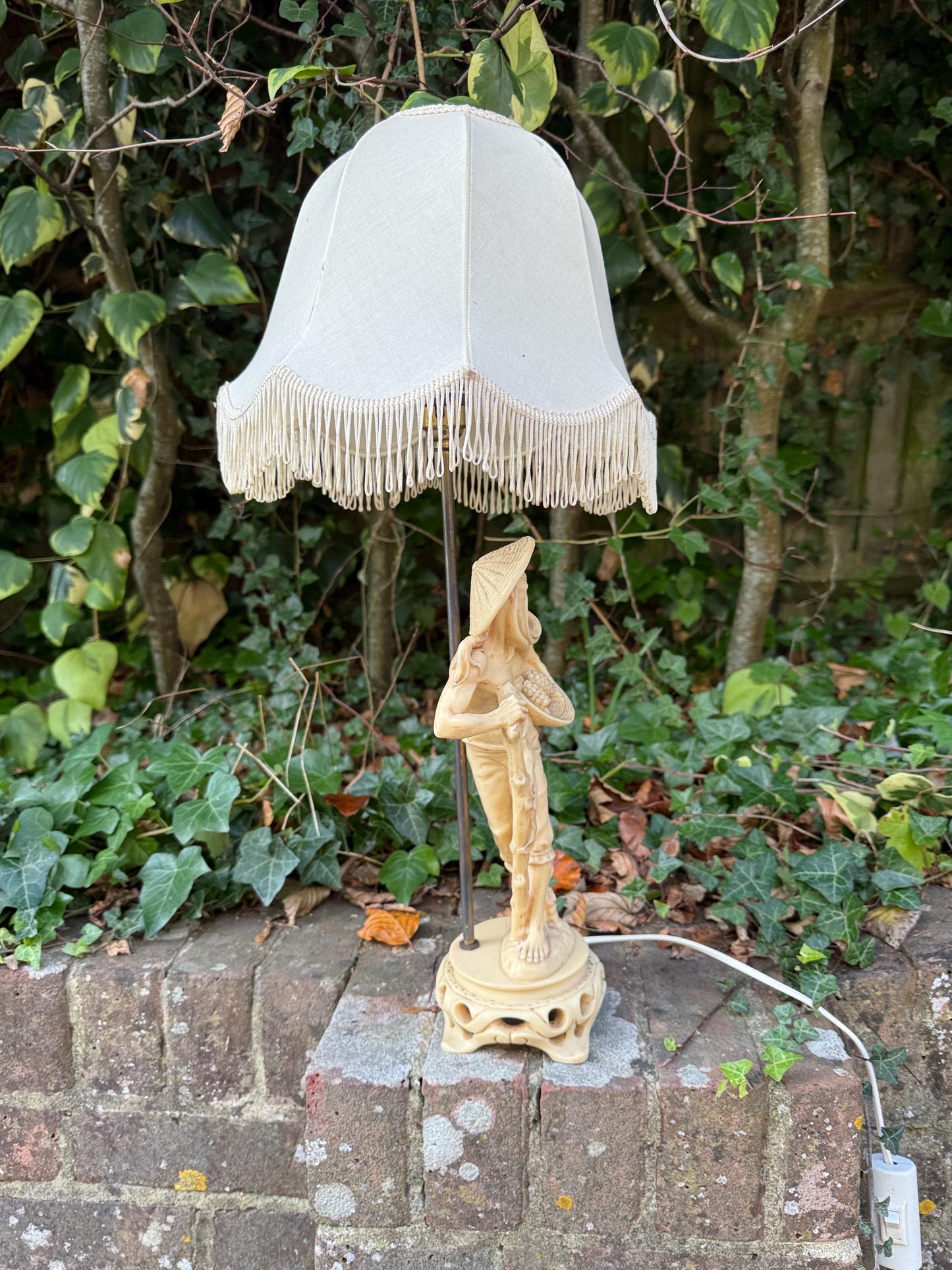 Vintage 1960s Oriental-Style, Oriental Man with baskets of produce, Resin Lamp with Fabric Shade - VGC, working retro lamp, original shade