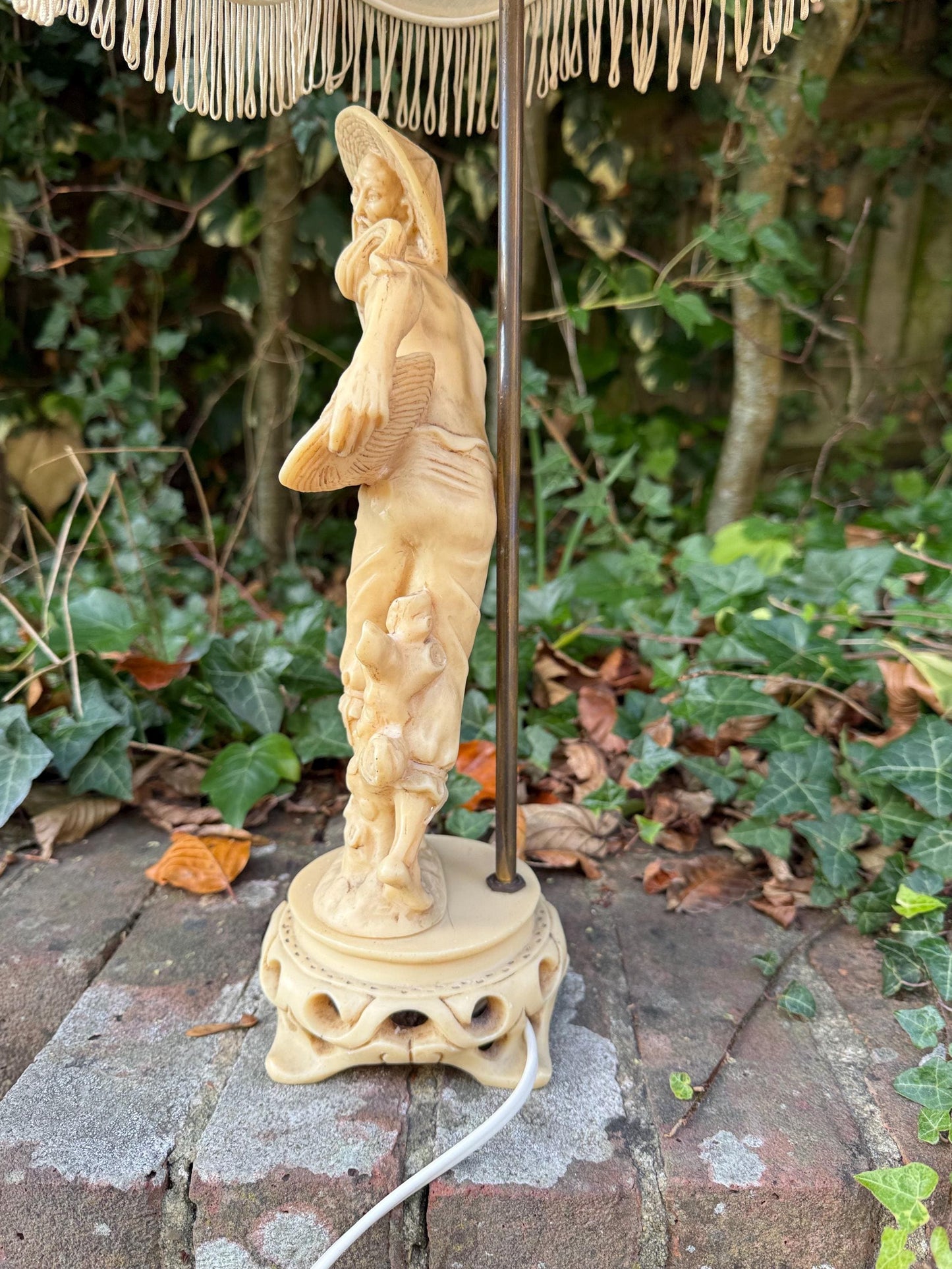 Vintage 1960s Oriental-Style, Oriental Man with baskets of produce, Resin Lamp with Fabric Shade - VGC, working retro lamp, original shade