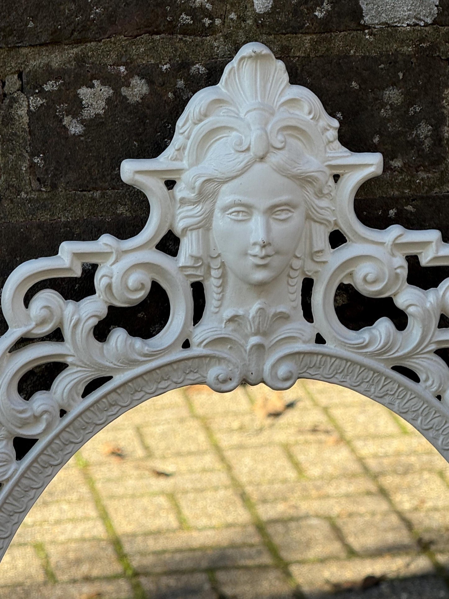 Vintage Cast Metal Rococo Mirror – White Ornate Wall Mirror with Lady Face Detail, Hollywood Regency Baroque Revival Decor, retro mirror