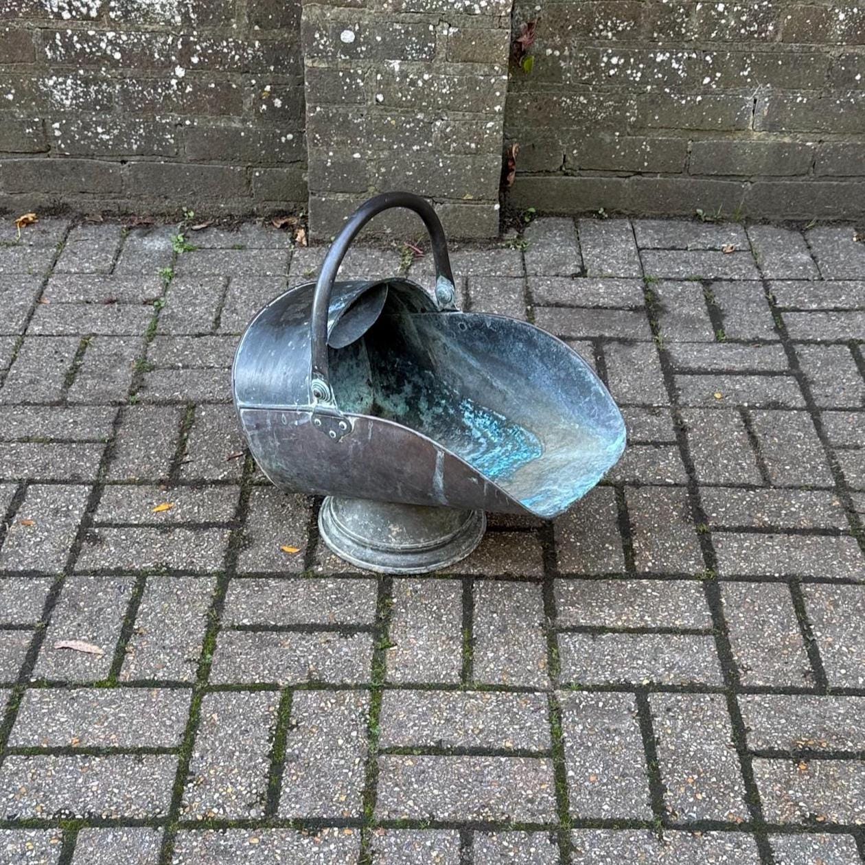 brass and copper coal bucket, antique coal scuttle , vgc brass bucket