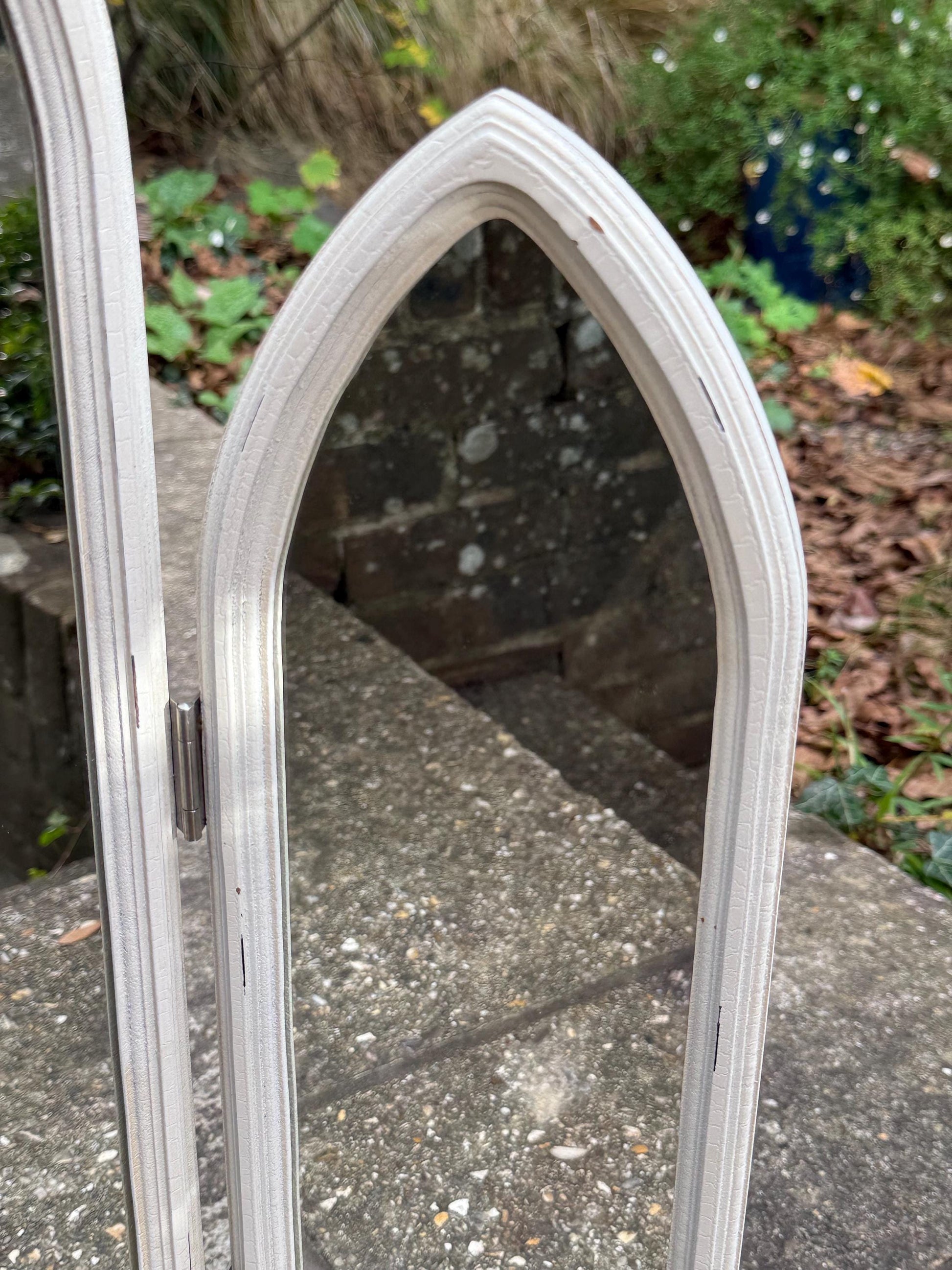 Vintage Gothic Revival Triple Arched Mirror – 1980s White Painted Folding Cathedral Arch Wall Mirror, Shabby Chic Architectural Decor