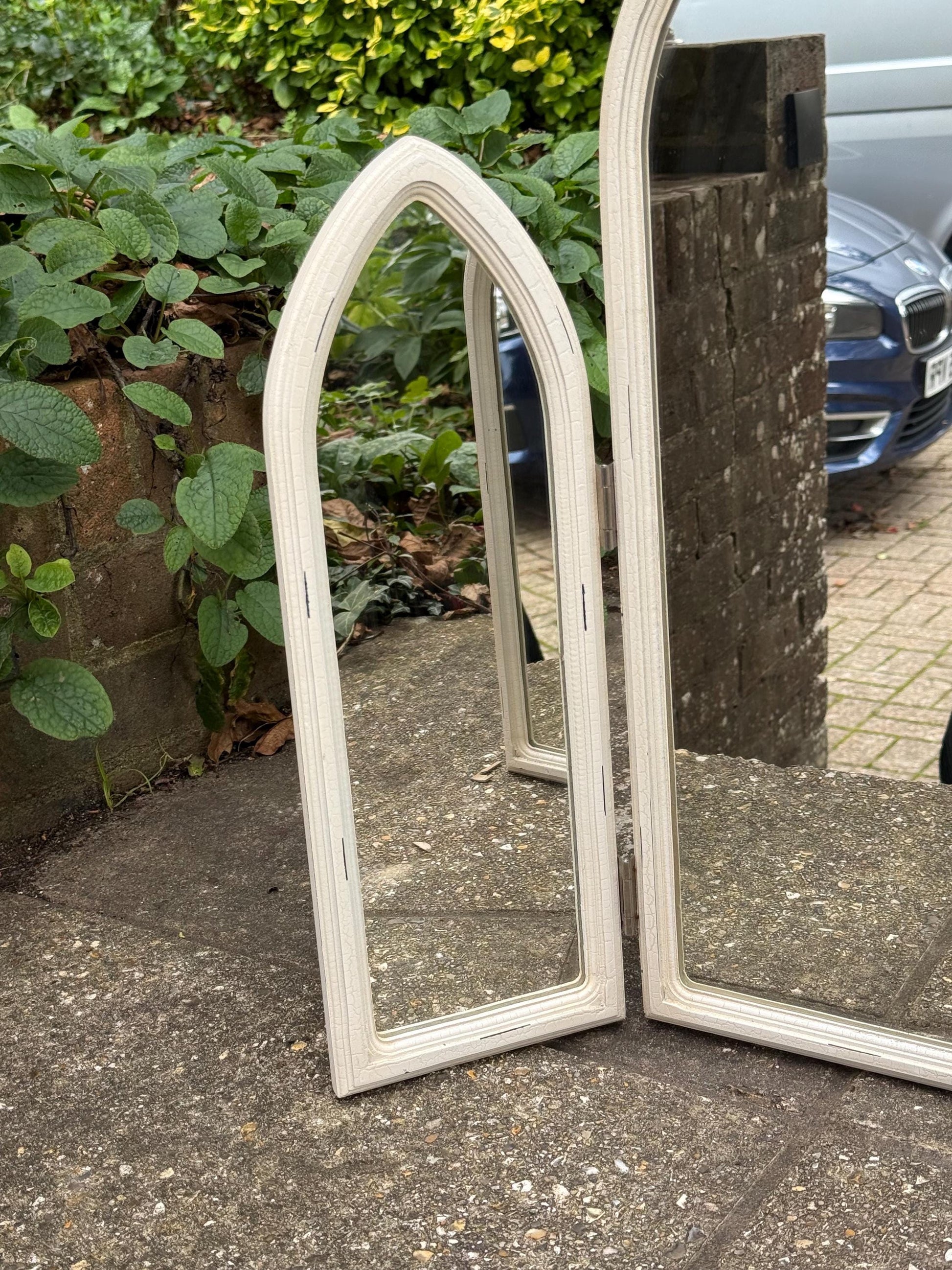 Vintage Gothic Revival Triple Arched Mirror – 1980s White Painted Folding Cathedral Arch Wall Mirror, Shabby Chic Architectural Decor