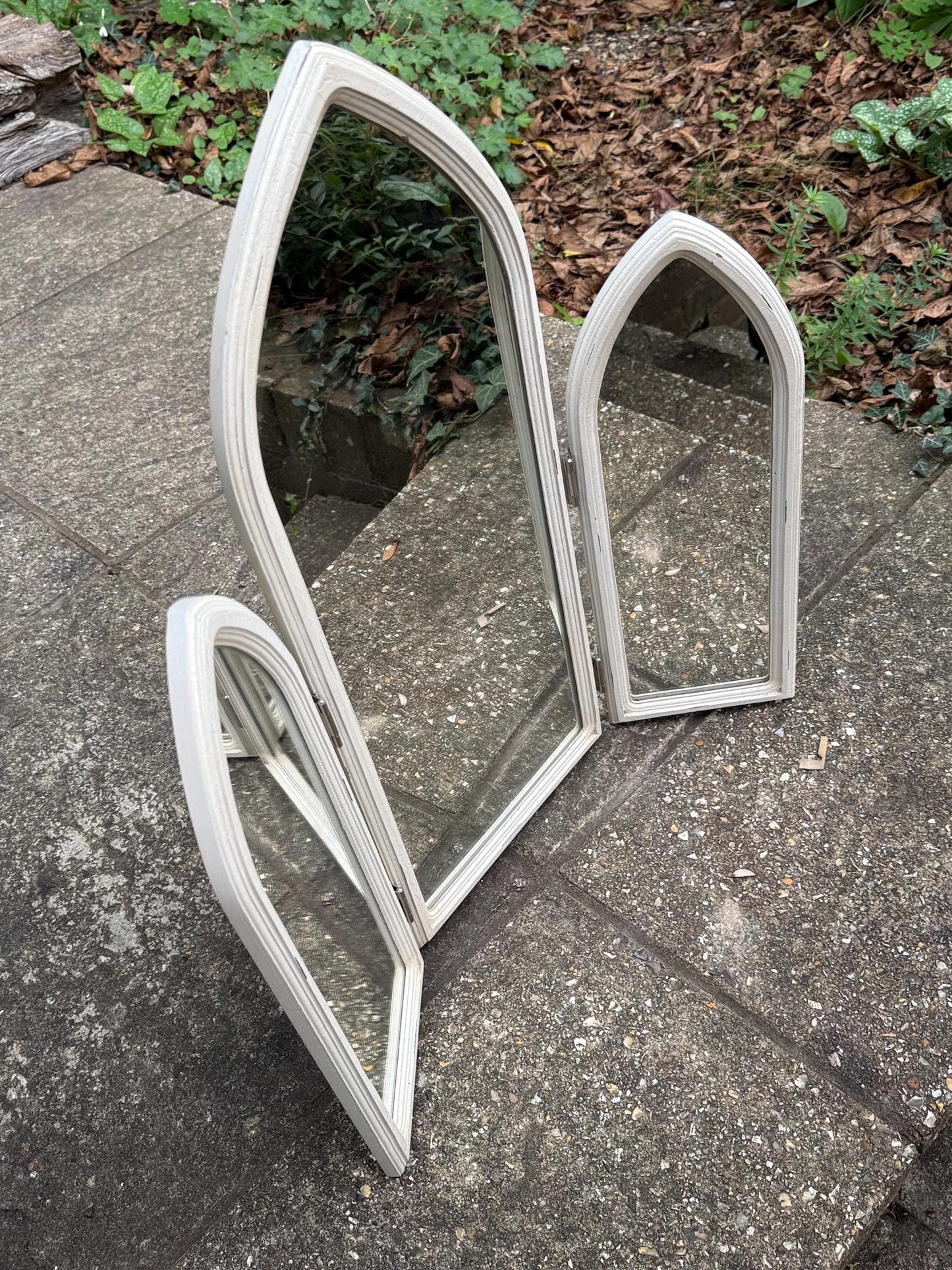 Vintage Gothic Revival Triple Arched Mirror – 1980s White Painted Folding Cathedral Arch Wall Mirror, Shabby Chic Architectural Decor