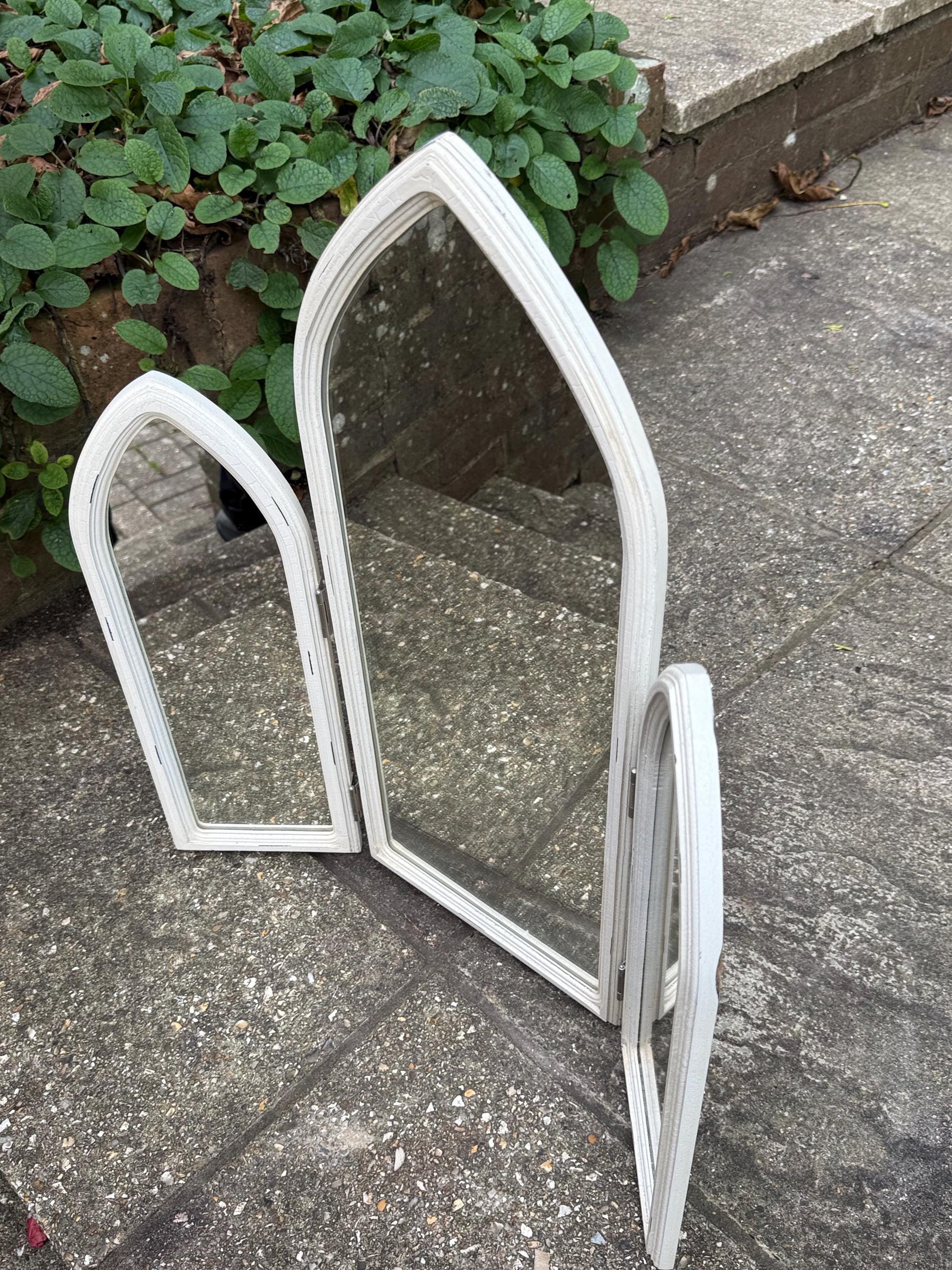 Vintage Gothic Revival Triple Arched Mirror – 1980s White Painted Folding Cathedral Arch Wall Mirror, Shabby Chic Architectural Decor