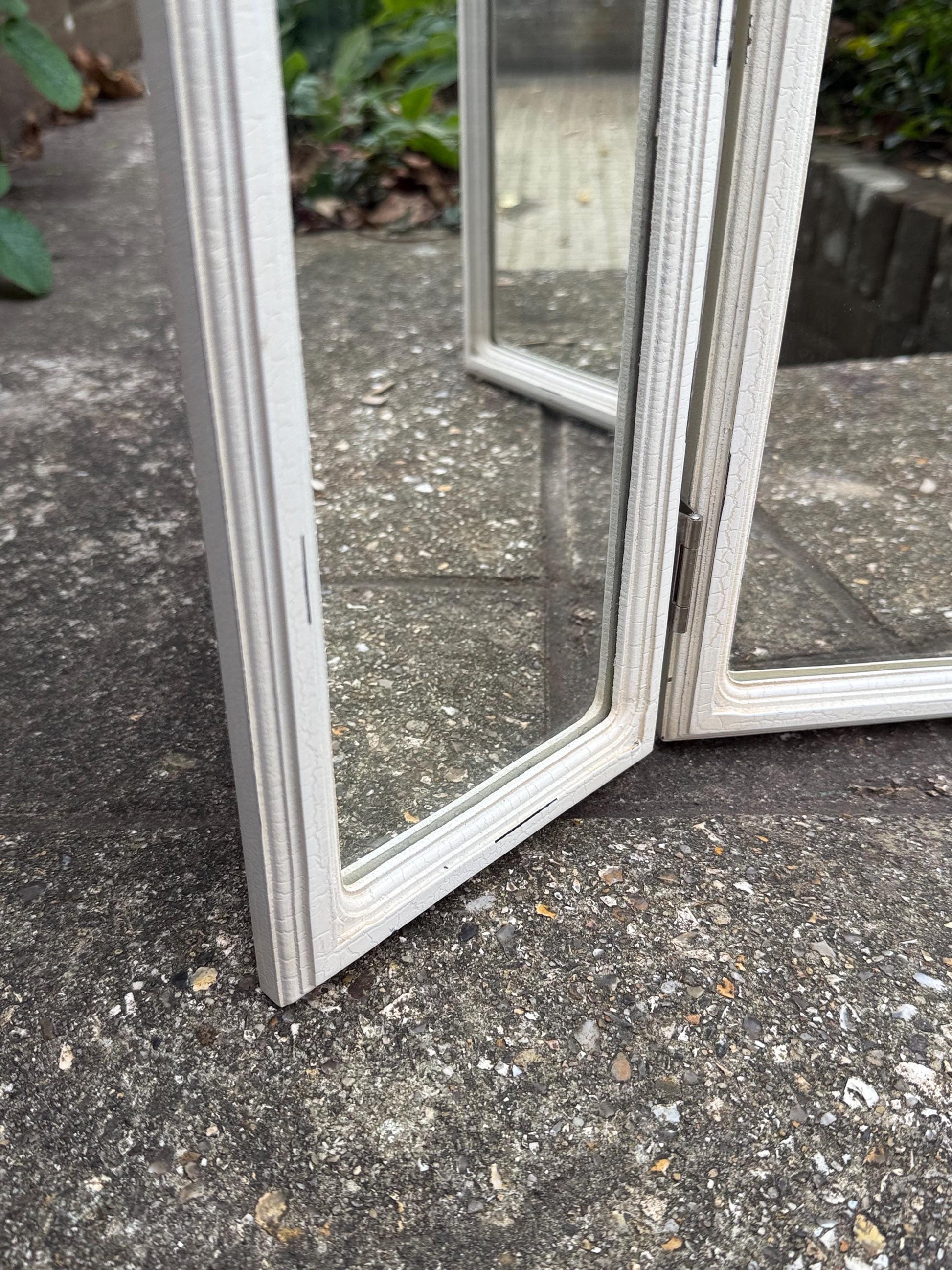 Vintage Gothic Revival Triple Arched Mirror – 1980s White Painted Folding Cathedral Arch Wall Mirror, Shabby Chic Architectural Decor