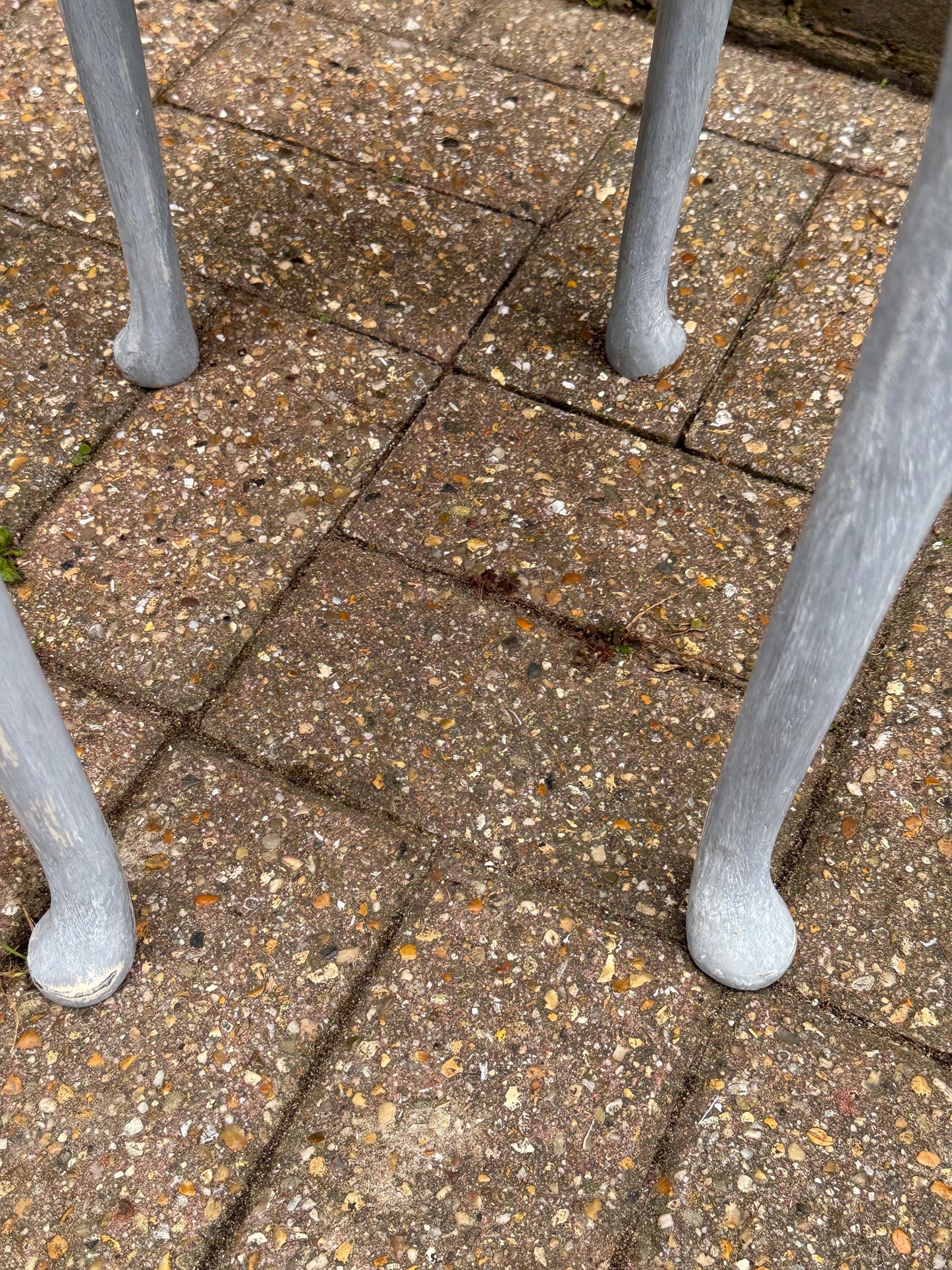 Delightful vintage shabby chic grey painted table - plant stand, lamp table, side table, small table