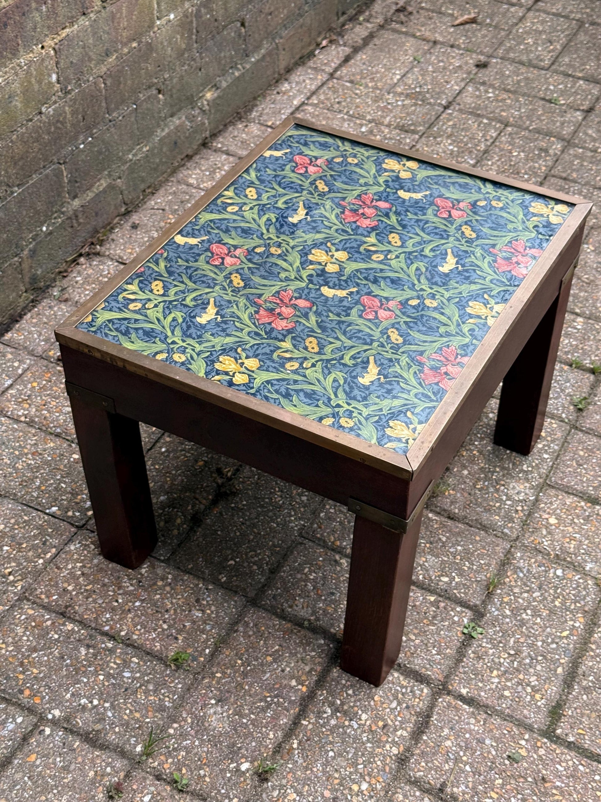 Vintage Hardwood & Brass Side Table with William Morris Floral Under Glass – Retro Accent Table or Plant Stand / Plant Table