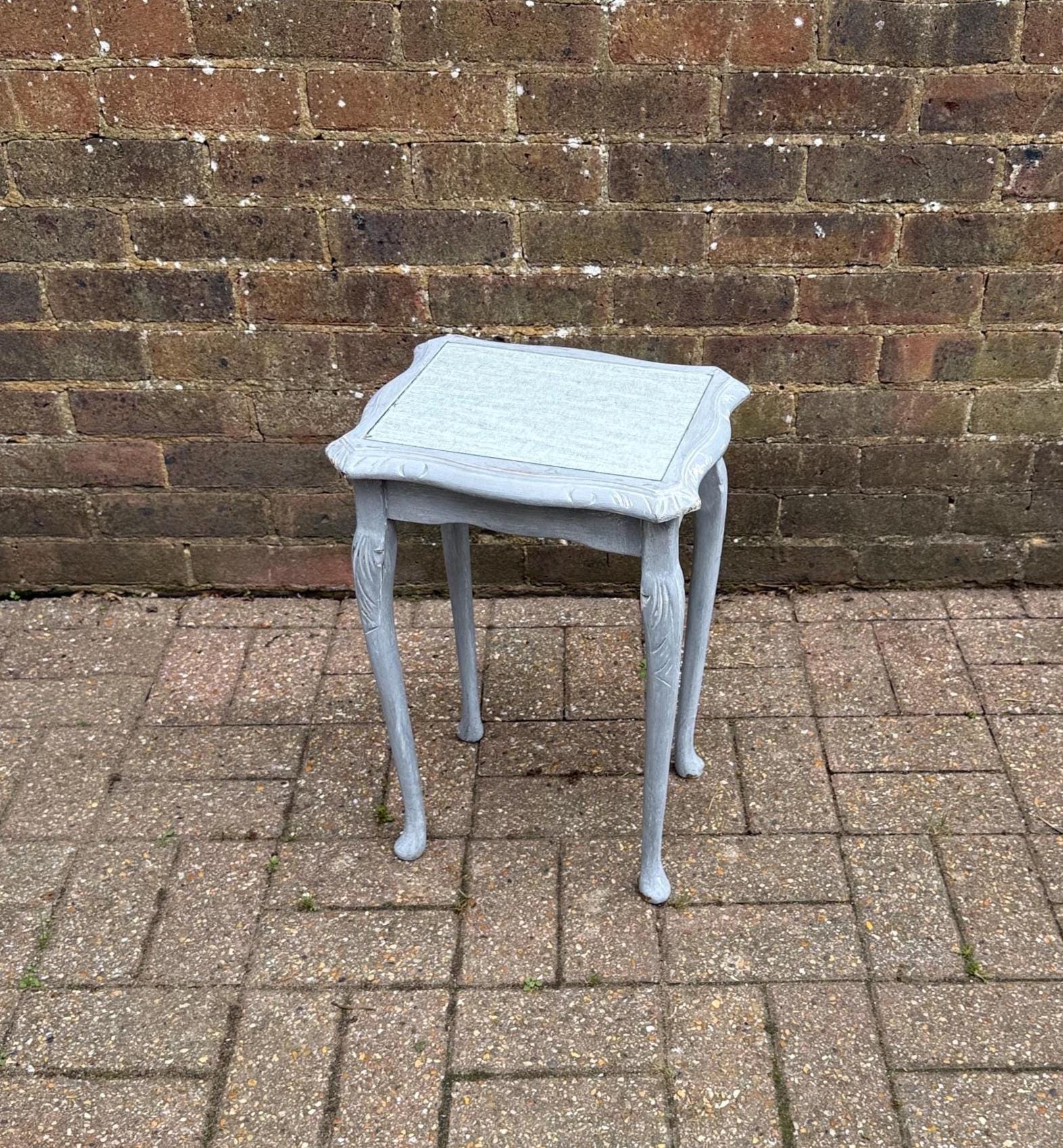 Delightful vintage shabby chic grey painted table - plant stand, lamp table, side table, small table