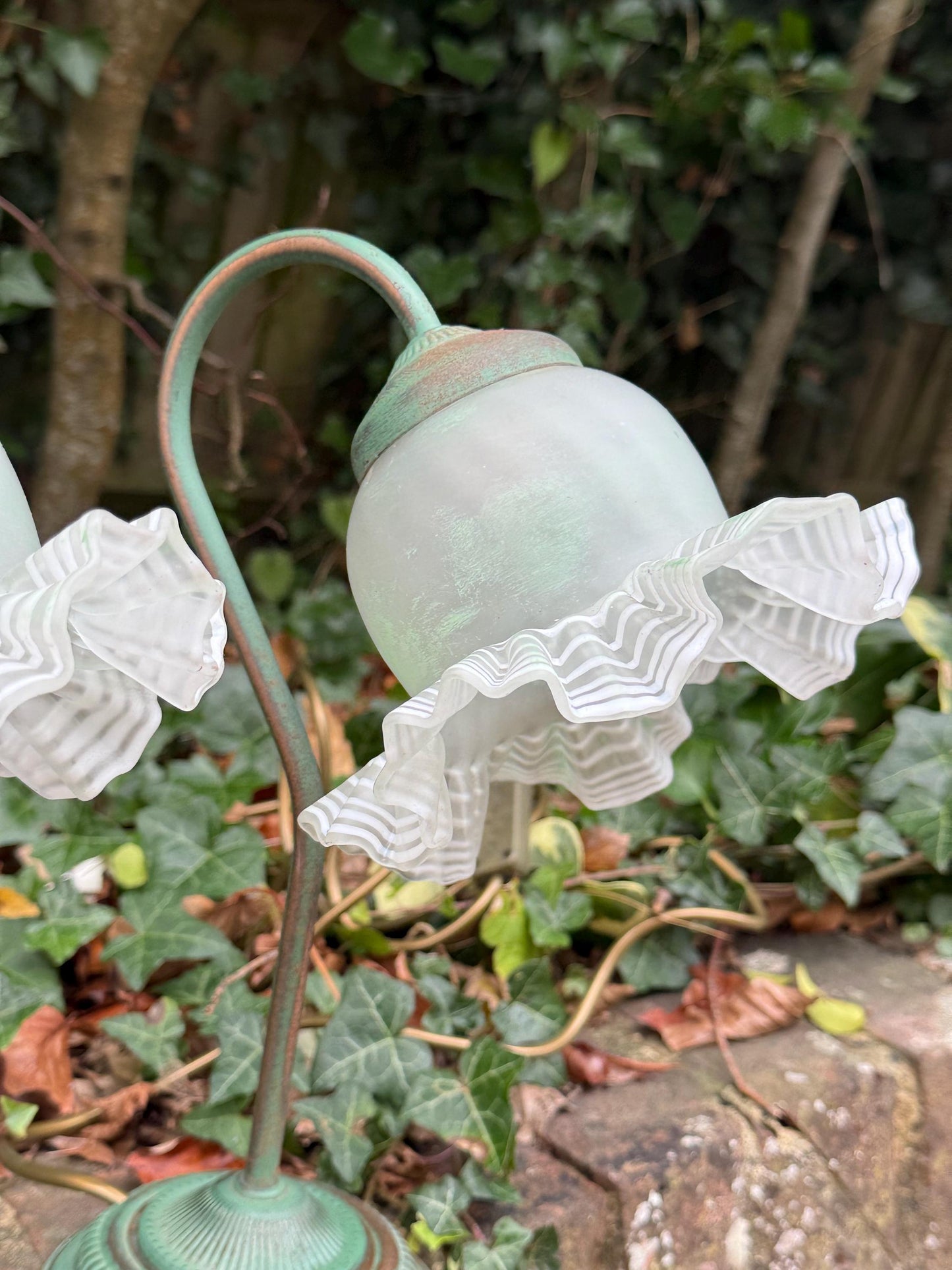 1980s Art Deco Revival Bedside Lights, Pair of Vintage BHS Ruffled Glass Table Lamps – Green Metal Base, Romantic Cottage Country Lighting