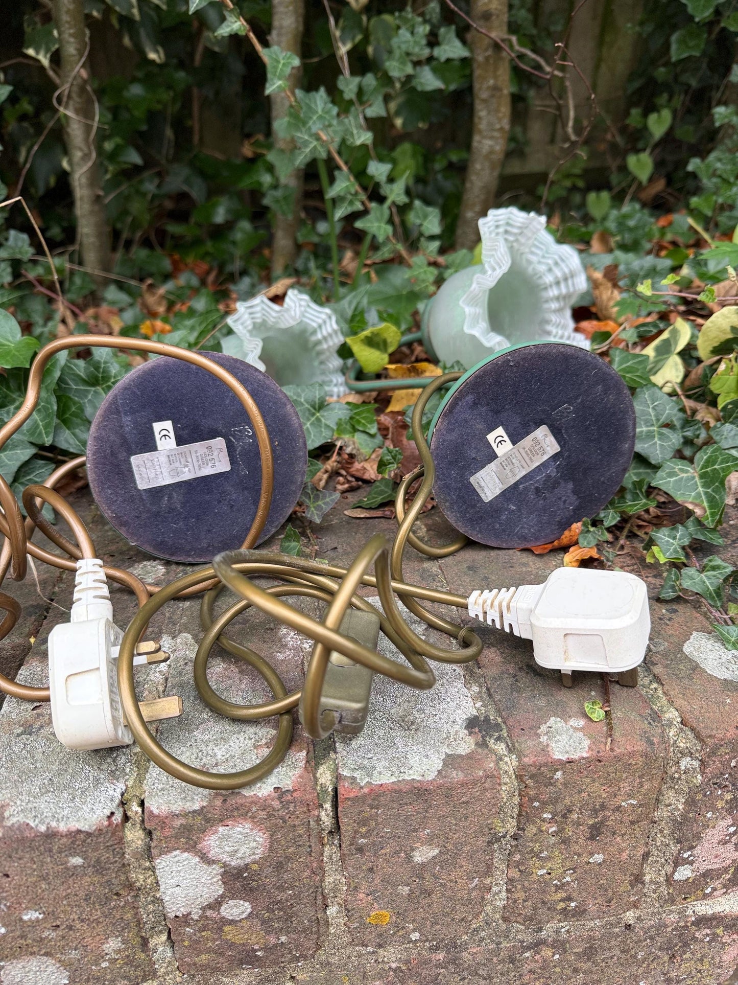 1980s Art Deco Revival Bedside Lights, Pair of Vintage BHS Ruffled Glass Table Lamps – Green Metal Base, Romantic Cottage Country Lighting