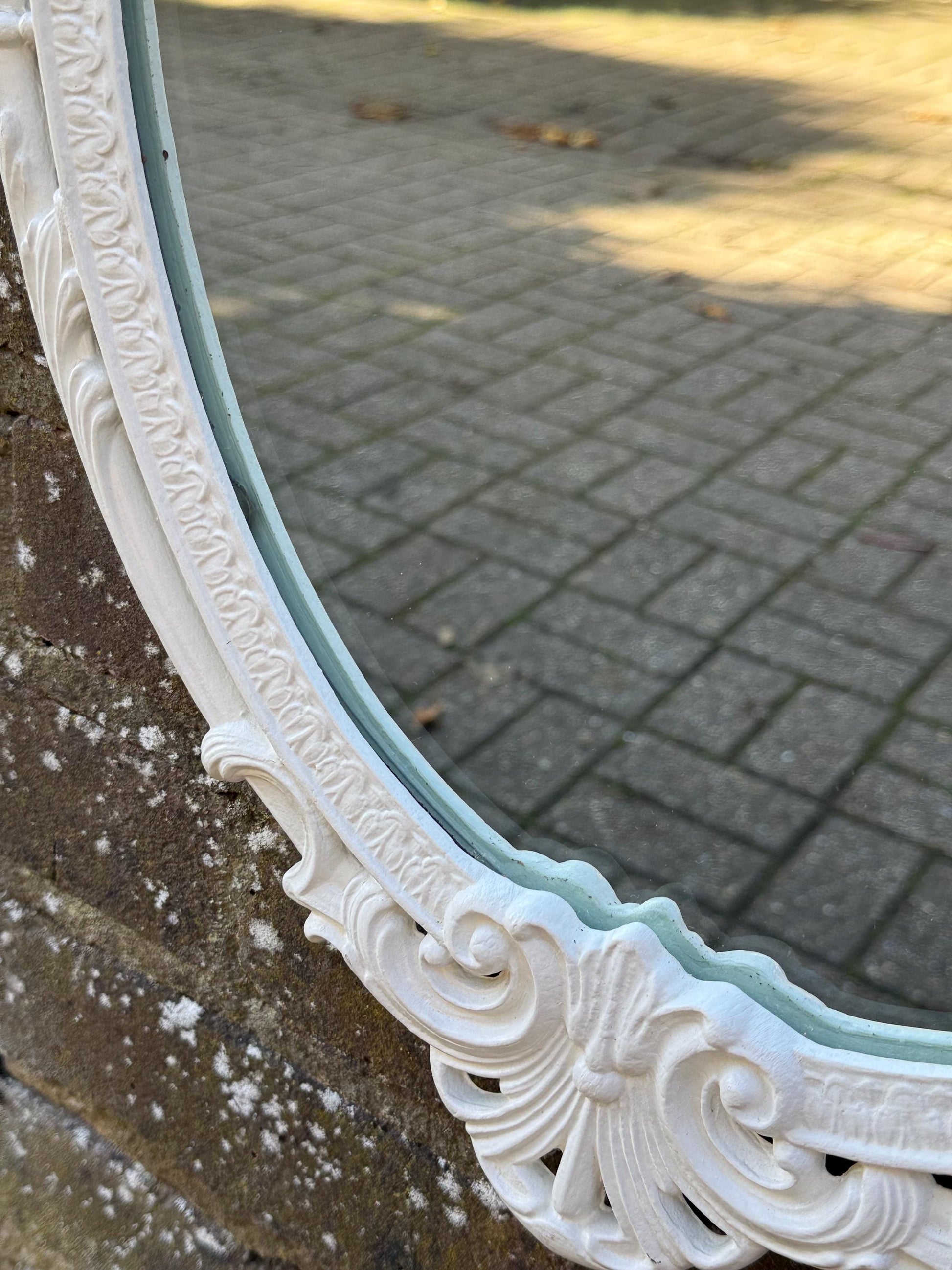Vintage Cast Metal Rococo Mirror – White Ornate Wall Mirror with Lady Face Detail, Hollywood Regency Baroque Revival Decor, retro mirror