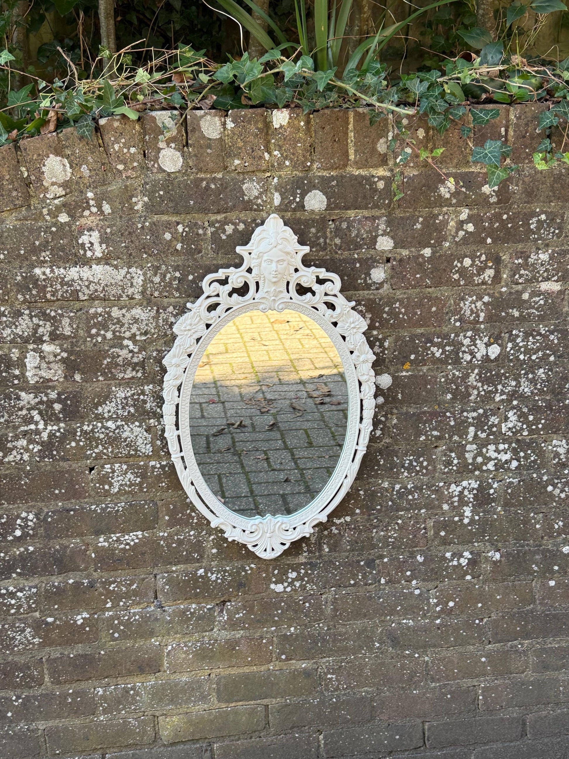 Vintage Cast Metal Rococo Mirror – White Ornate Wall Mirror with Lady Face Detail, Hollywood Regency Baroque Revival Decor, retro mirror