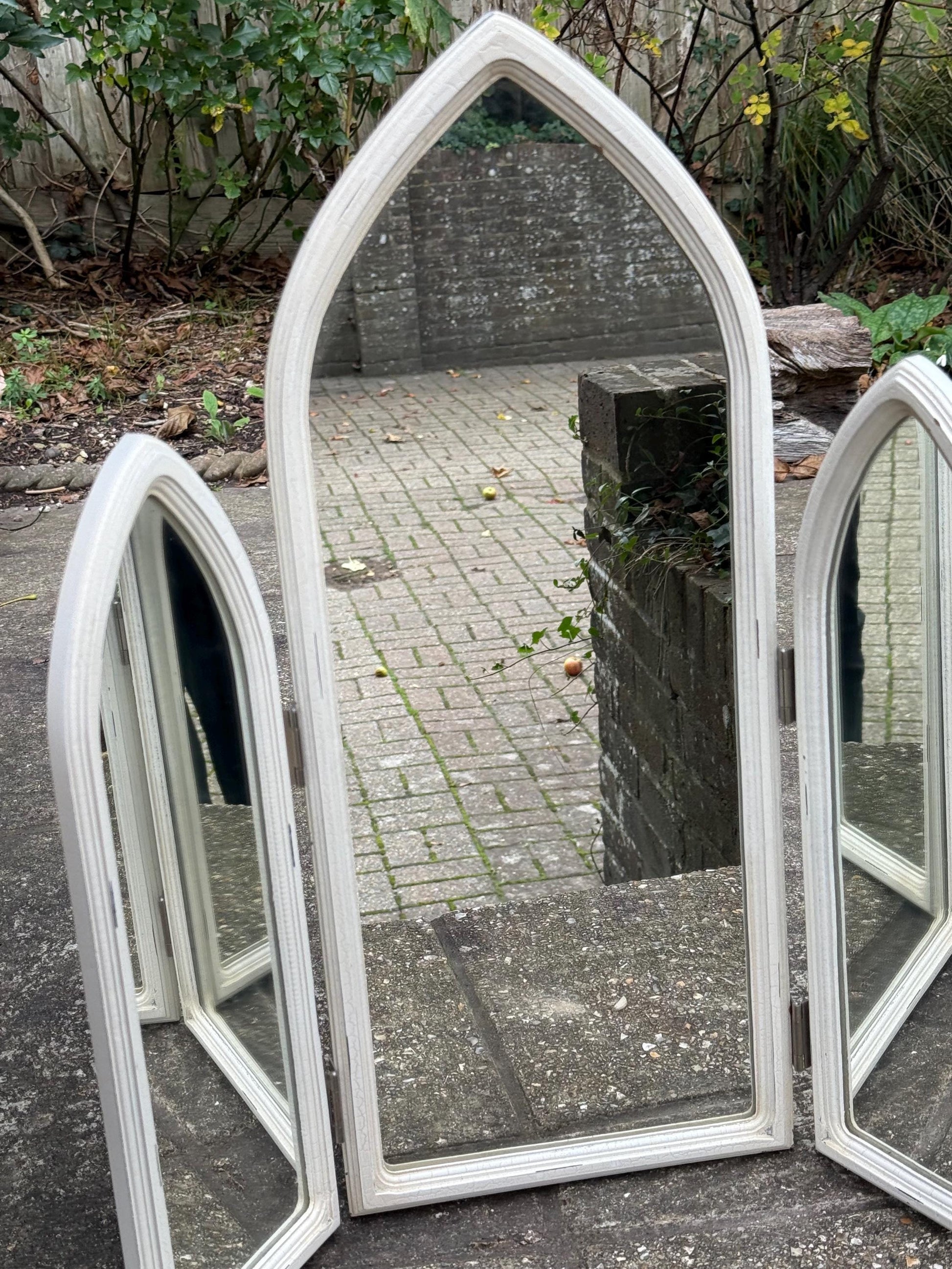 Vintage Gothic Revival Triple Arched Mirror – 1980s White Painted Folding Cathedral Arch Wall Mirror, Shabby Chic Architectural Decor