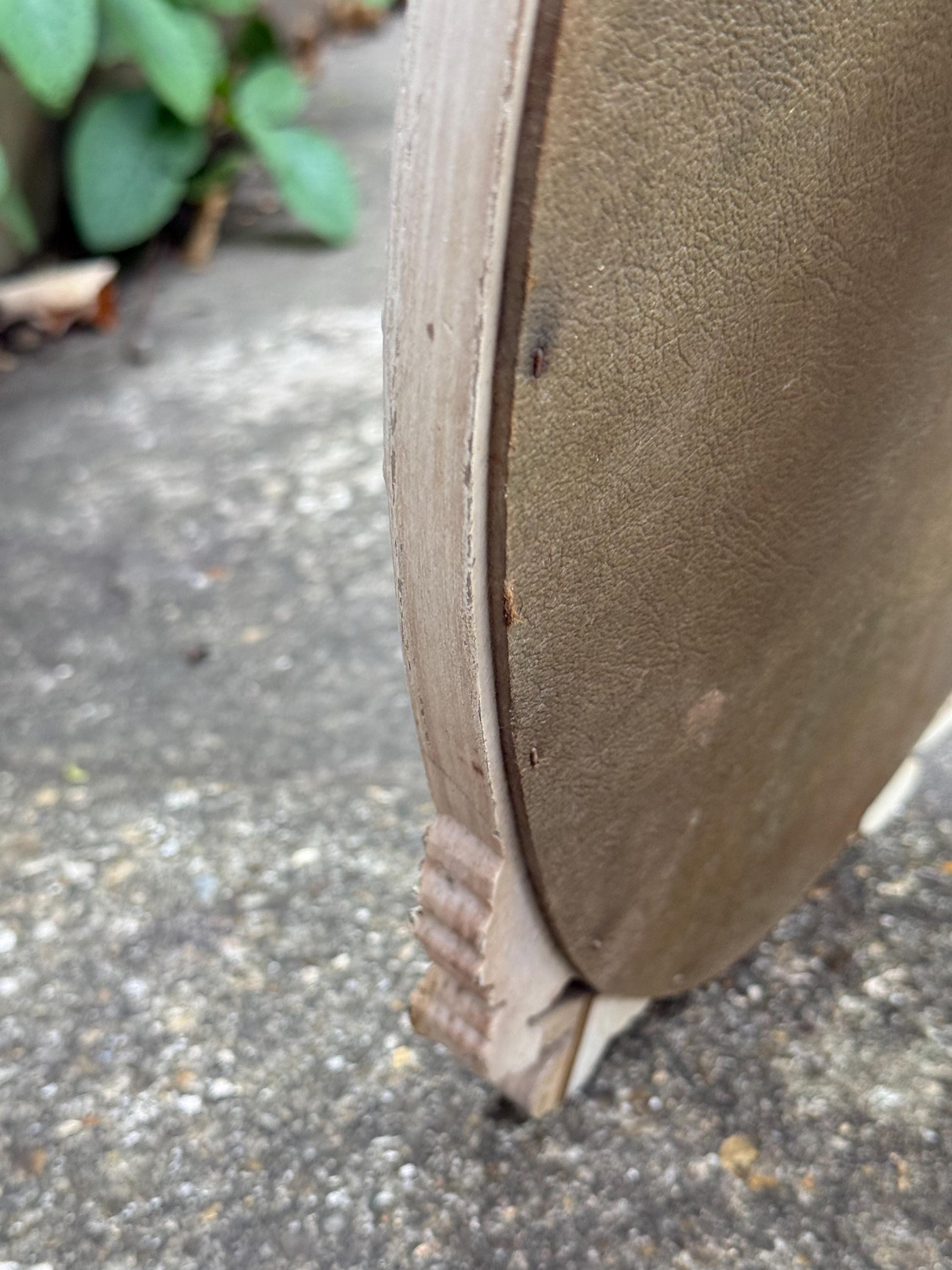 Vintage Ornate Rococo Style Dressing Table Mirror – 1960s Cream Painted Oval Vanity Mirror, ornate decorative Floral Detail, Baroque Decor