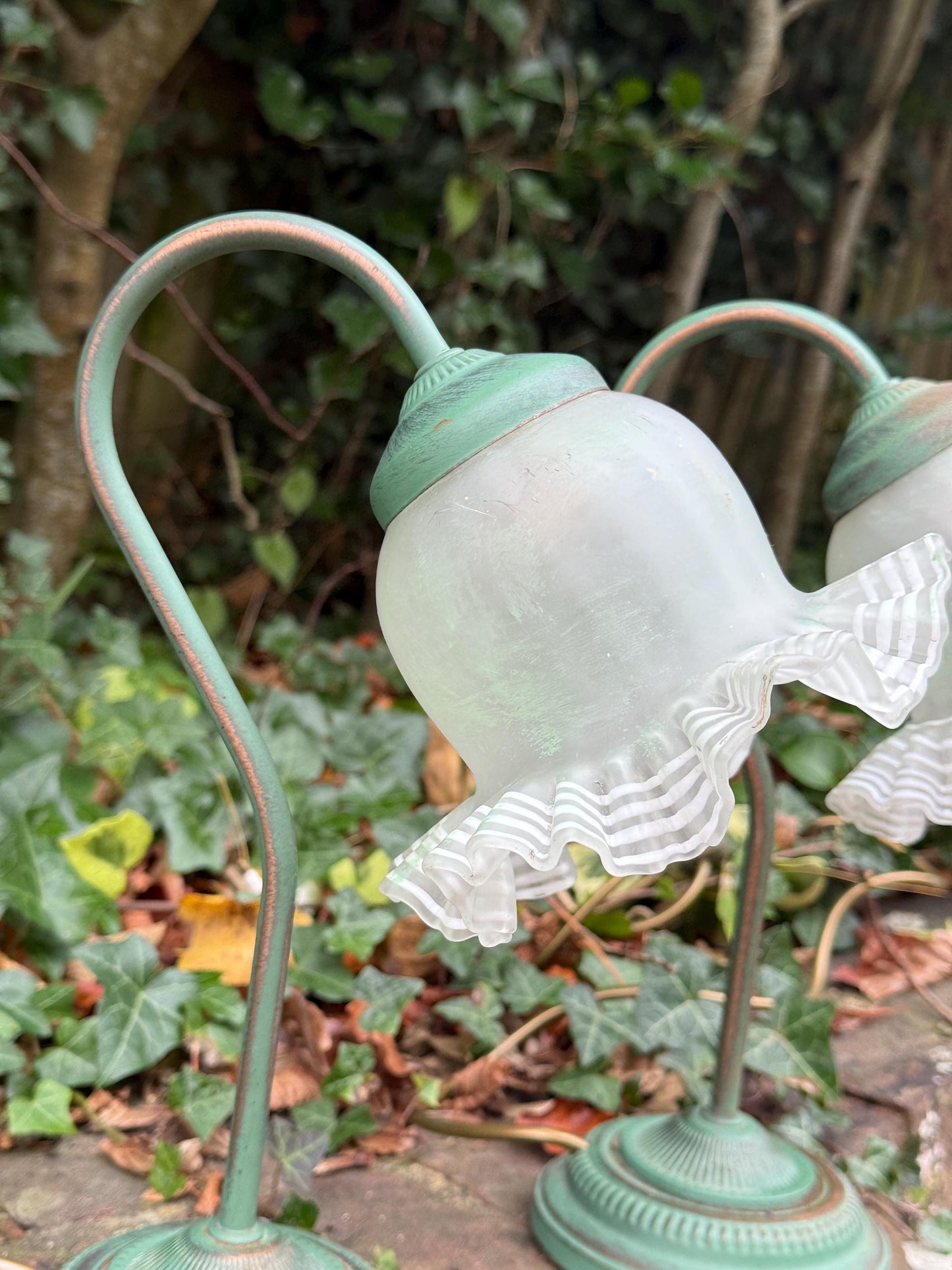 1980s Art Deco Revival Bedside Lights, Pair of Vintage BHS Ruffled Glass Table Lamps – Green Metal Base, Romantic Cottage Country Lighting