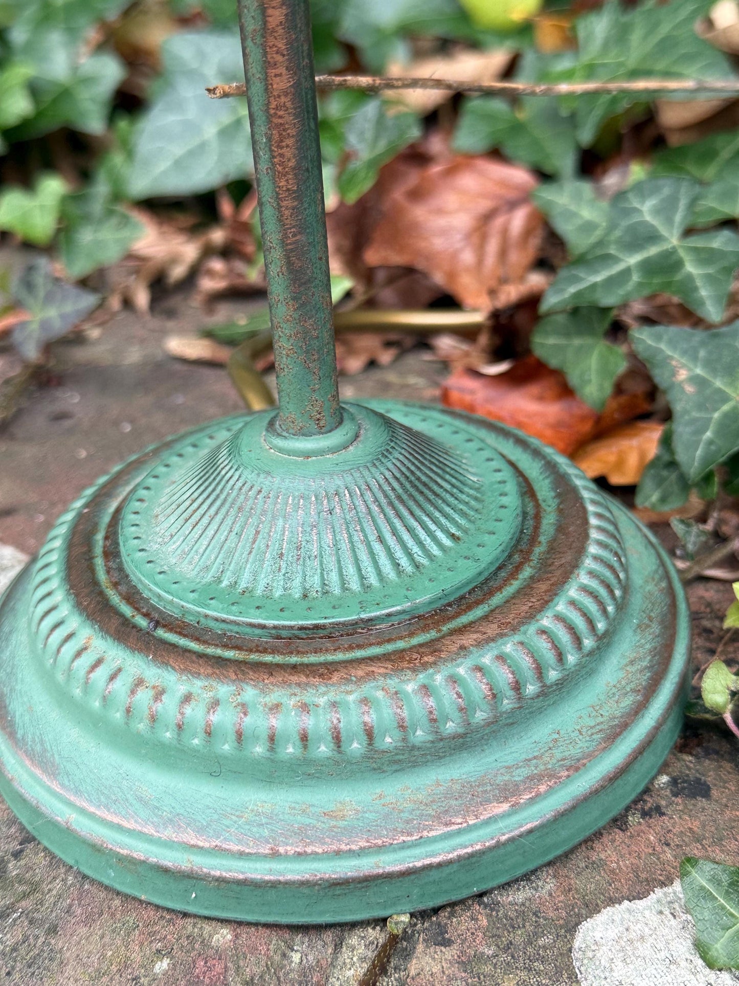 1980s Art Deco Revival Bedside Lights, Pair of Vintage BHS Ruffled Glass Table Lamps – Green Metal Base, Romantic Cottage Country Lighting