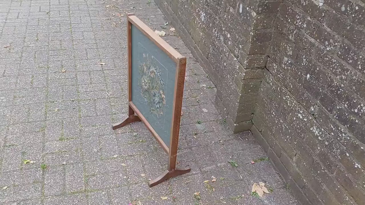 Top Quality Oak Mid 20th Century Fire Screen Flower Floral Still Life