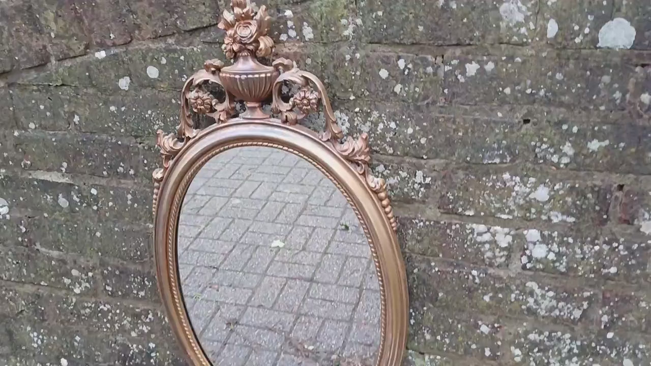 Large Classic 1970s Ornate Gold Gilt Oval Wall Mirror.